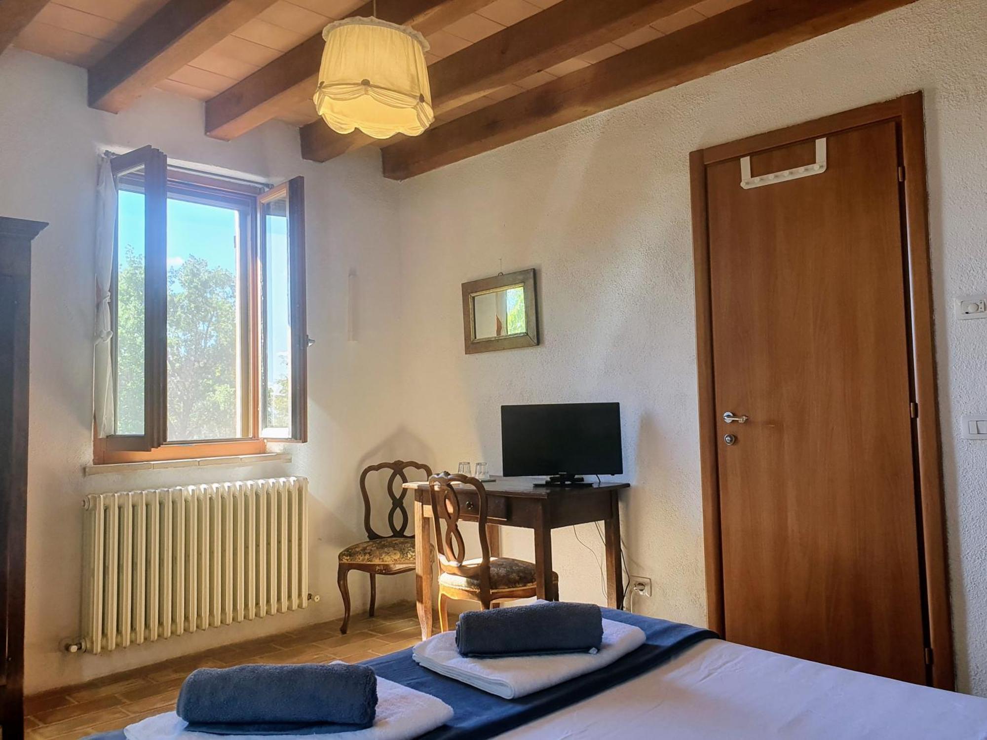 Le Ginestre Guesthouse Assisi Oda fotoğraf